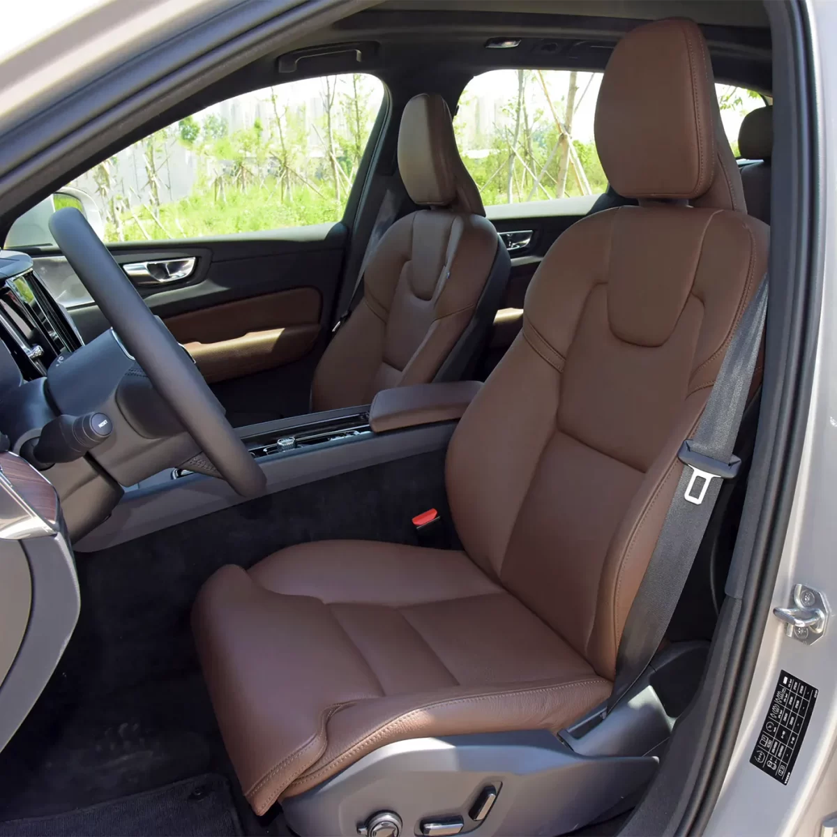 передние сидения