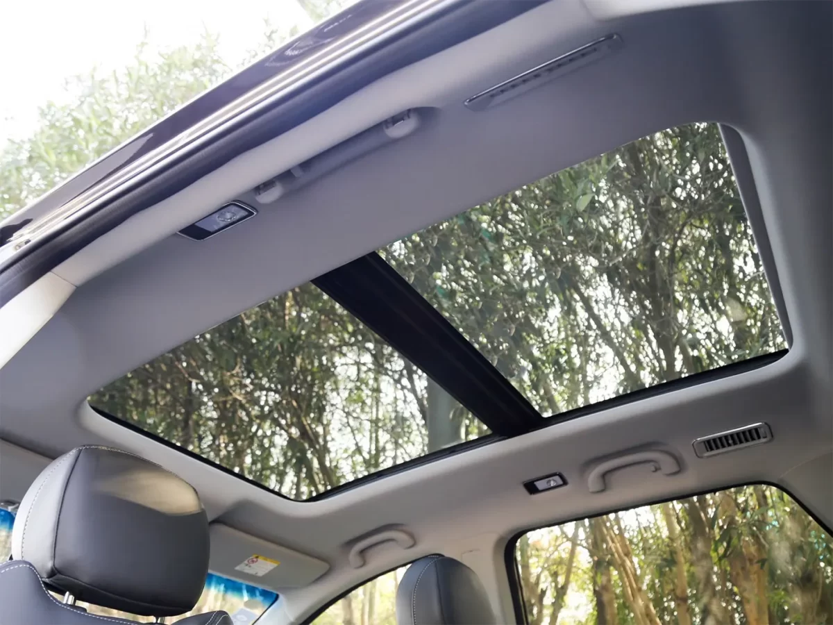 панорамная крыша Jetour X95 панорамная крыша Jetour X95