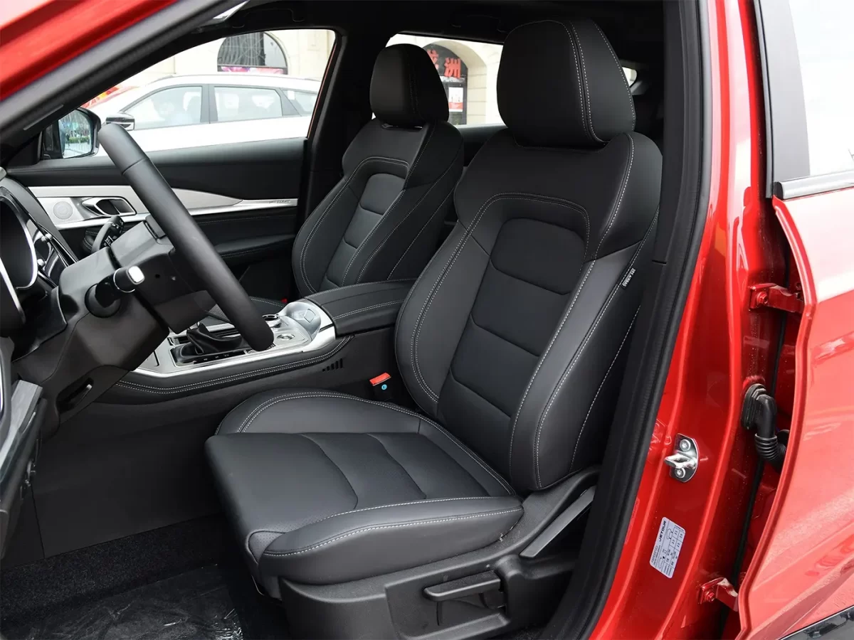 передние кресла в X70 Coupe