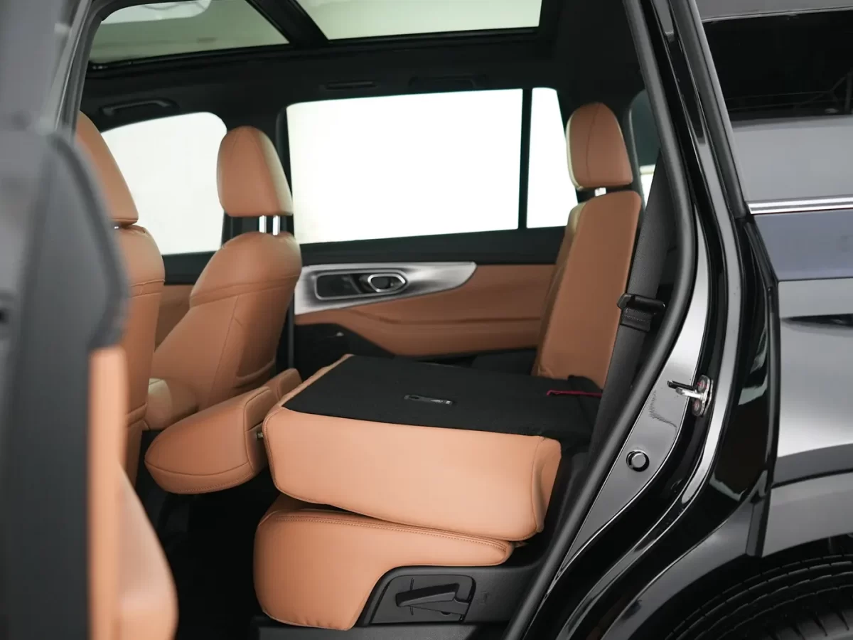 складывание кресел второго ряда