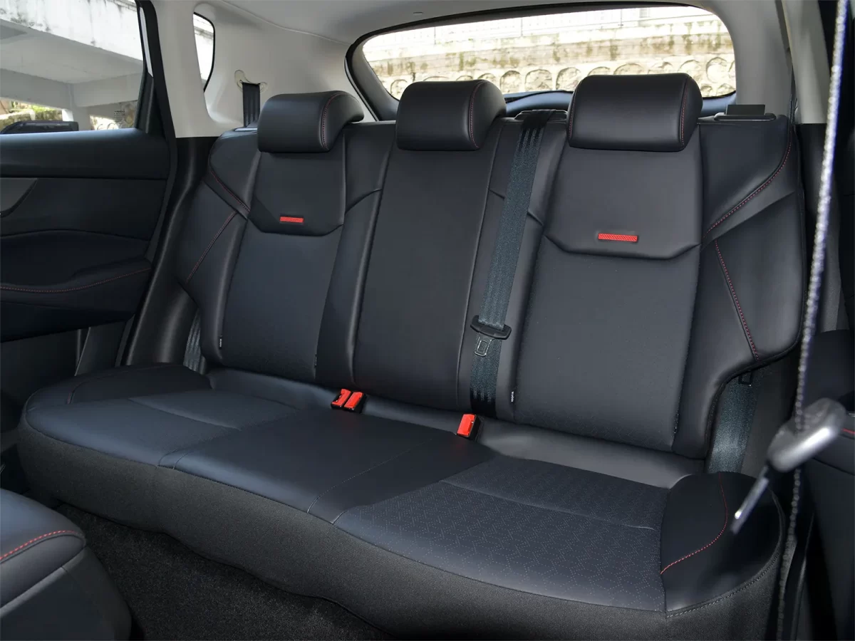 задний пассажирский диван