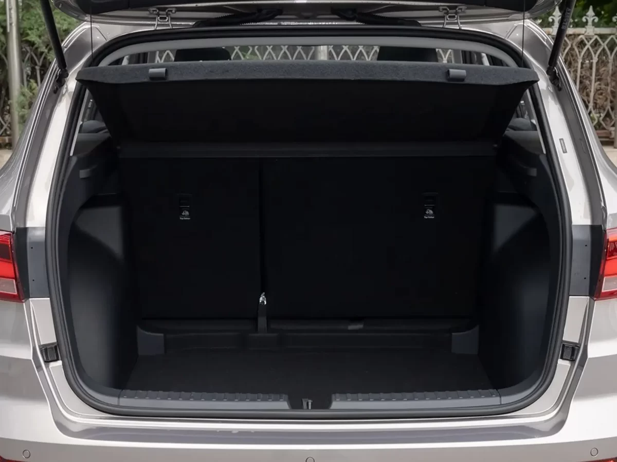 багажник в Джетте ВС 7 багажник в Джетте ВС 7