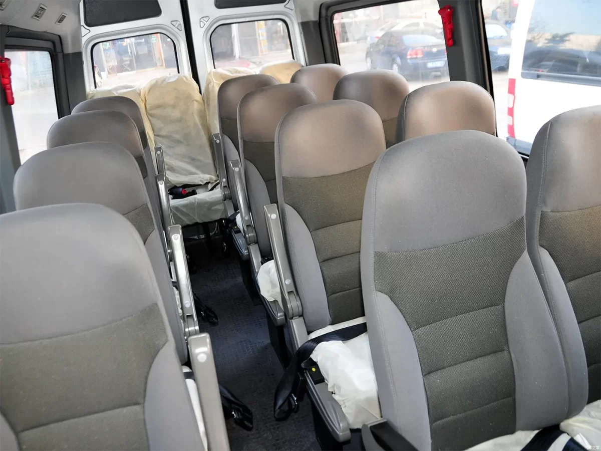 микроавтобус Skywell D11