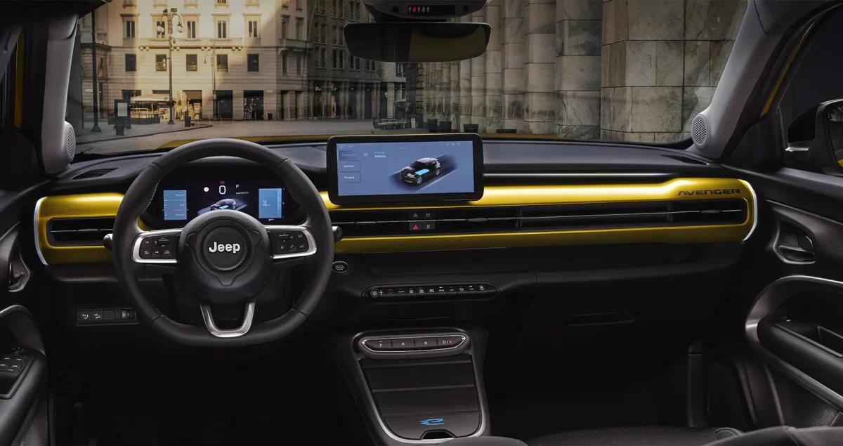 интерьер салона Jeep Avenger