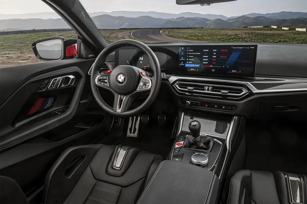 интерьер салона BMW M2 (G87)