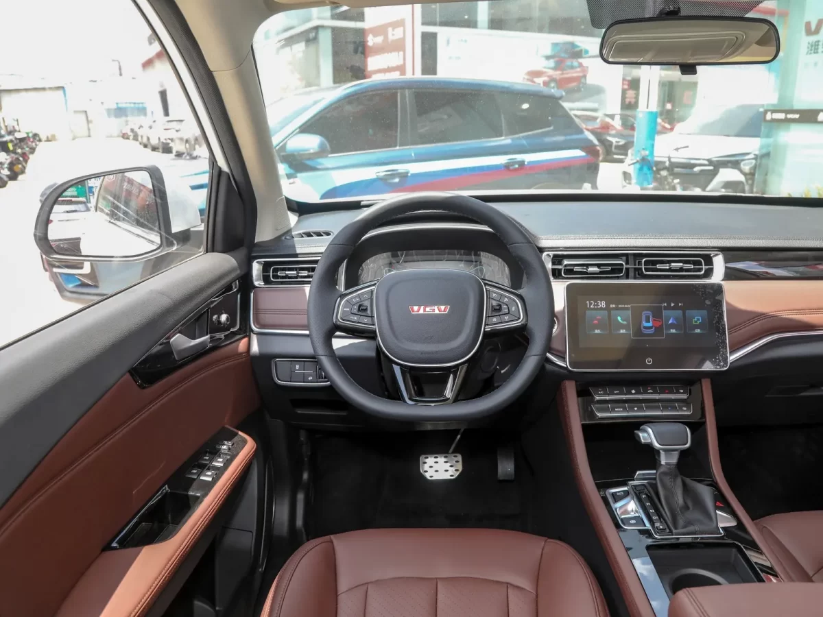 интерьер салона U70 Pro интерьер салона U70 Pro