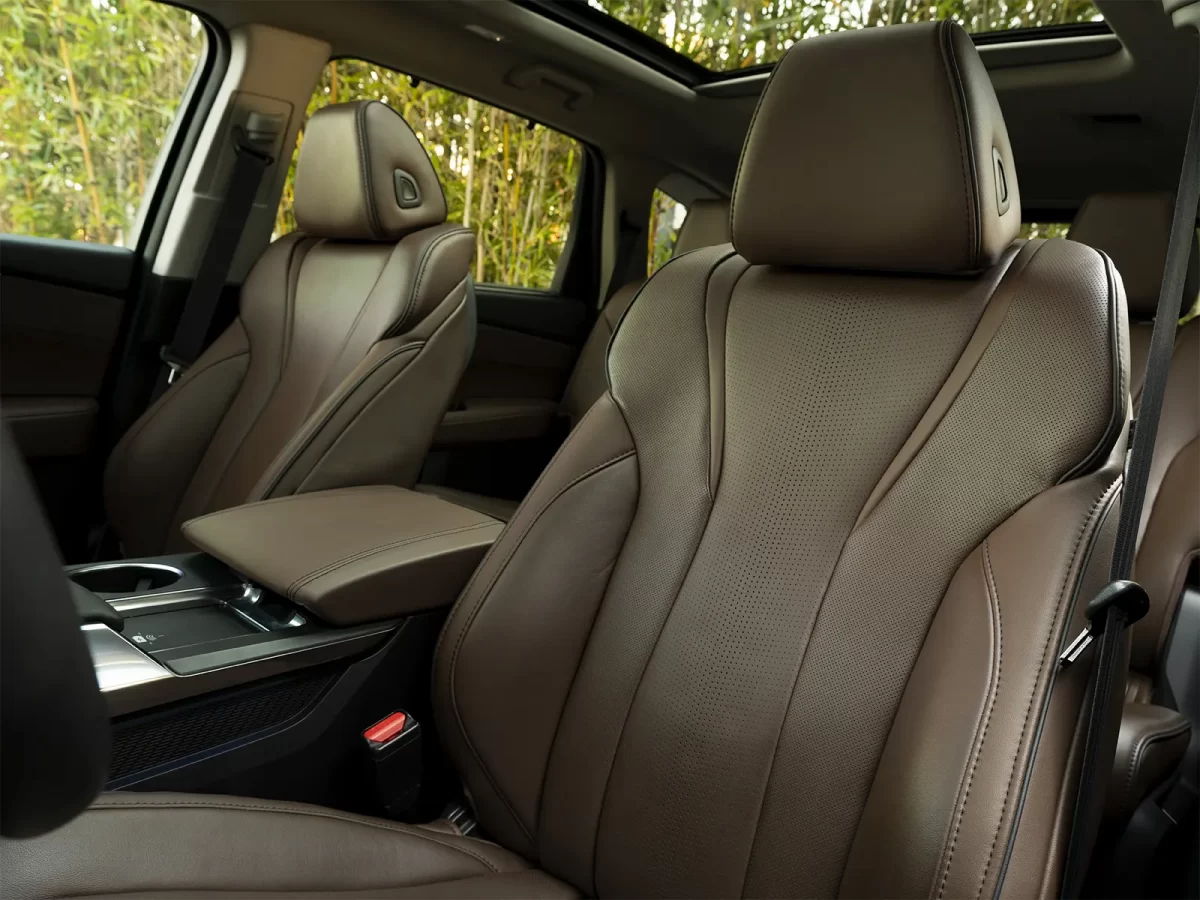 передние кресла передние кресла