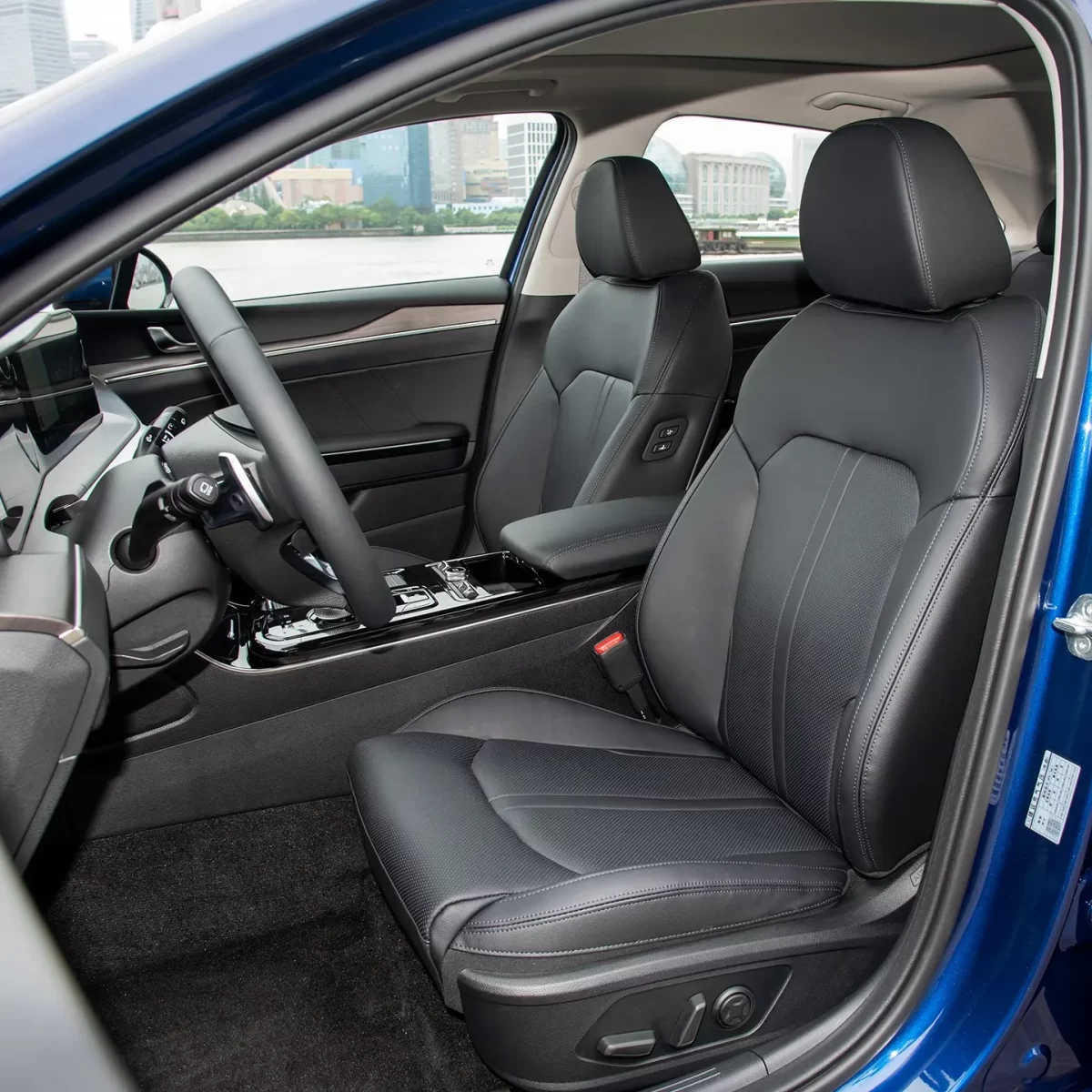 передние сидения в пятой капятке передние сидения в пятой капятке