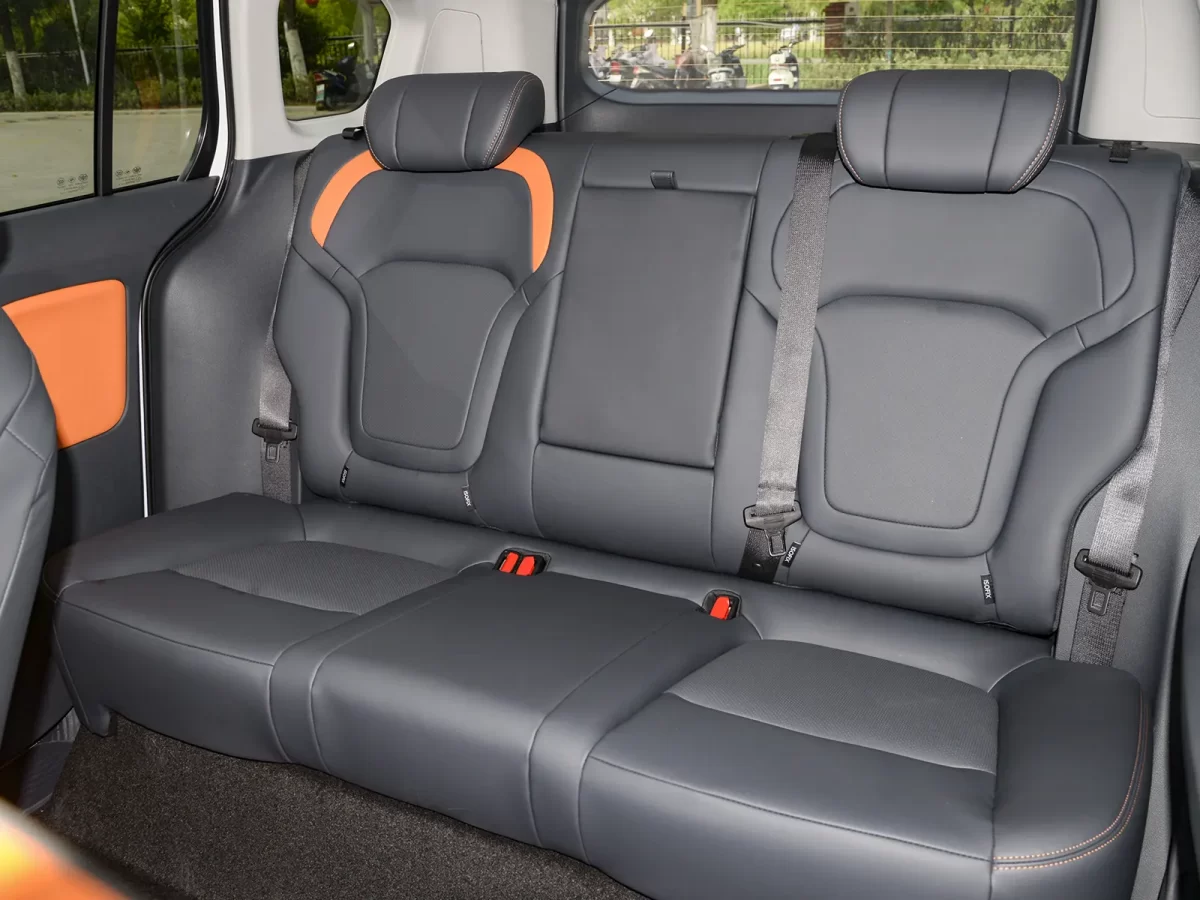 задний пассажирский диван