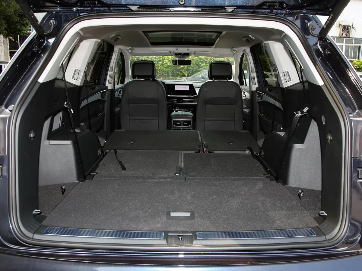 трансформация салона для максимального размера багажного отсека трансформация салона для максимального размера багажного отсека