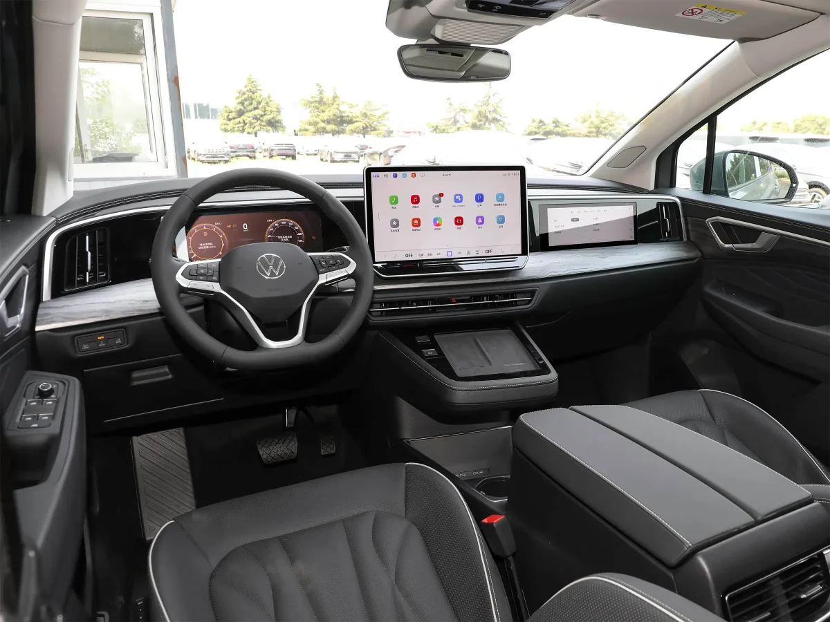 рестайлинговый интерьер Volkswagen Talagon рестайлинговый интерьер Volkswagen Talagon