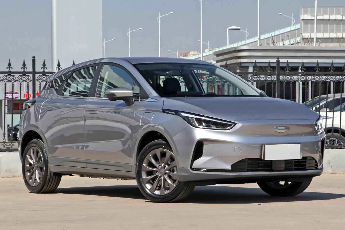 фото электромобиля Геометри Ц от Джили фото электромобиля Геометри Ц от Джили