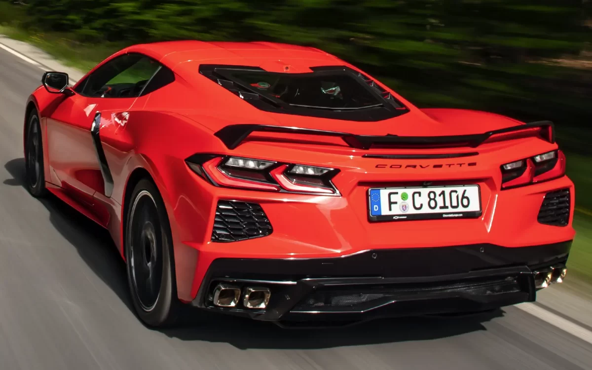 фотография автомобиля Corvette C8 Stingray бренда Chevrolet от GM