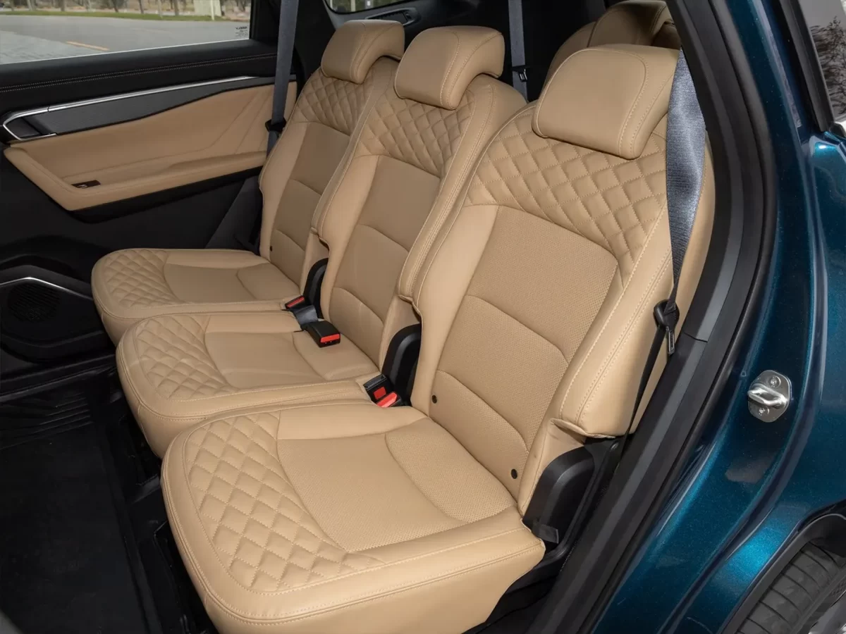 второй пассажирский ряд второй пассажирский ряд