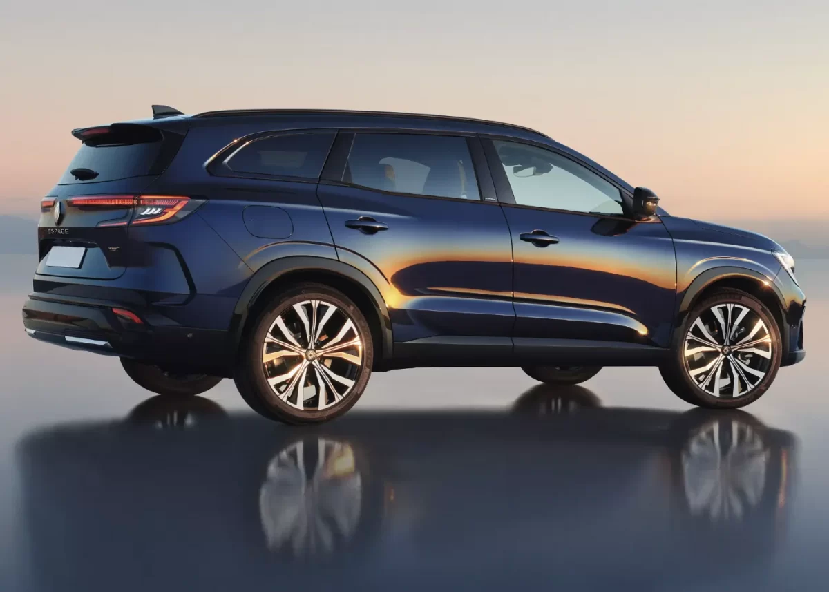 фотография Espace 6 от Renault фотография Espace 6 от Renault