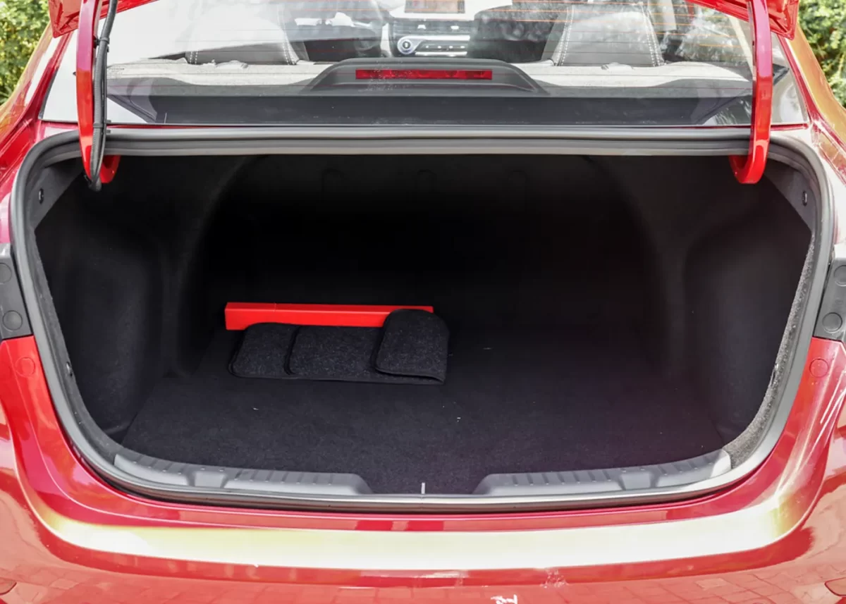 багажник в седане Alsvin III багажник в седане Alsvin III