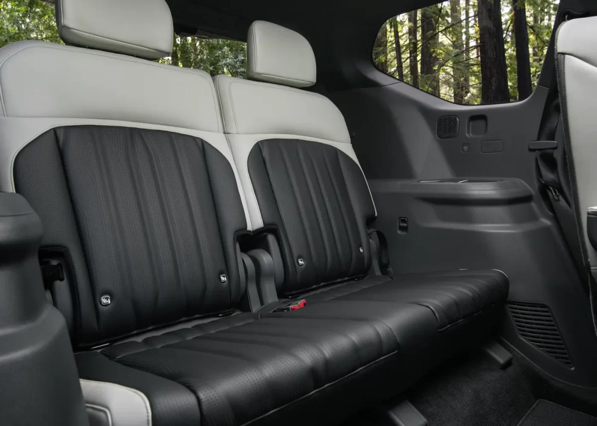 третий пассажирский ряд