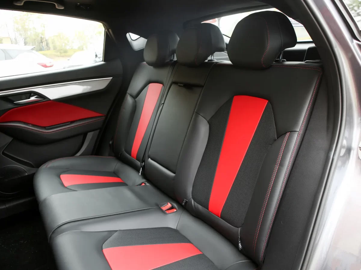 задний пассажирский диван задний пассажирский диван