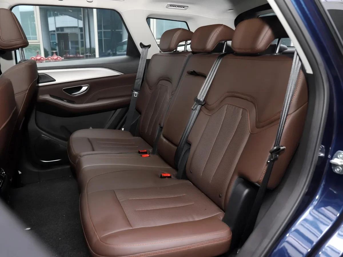 пассажирские места второго ряда пассажирские места второго ряда