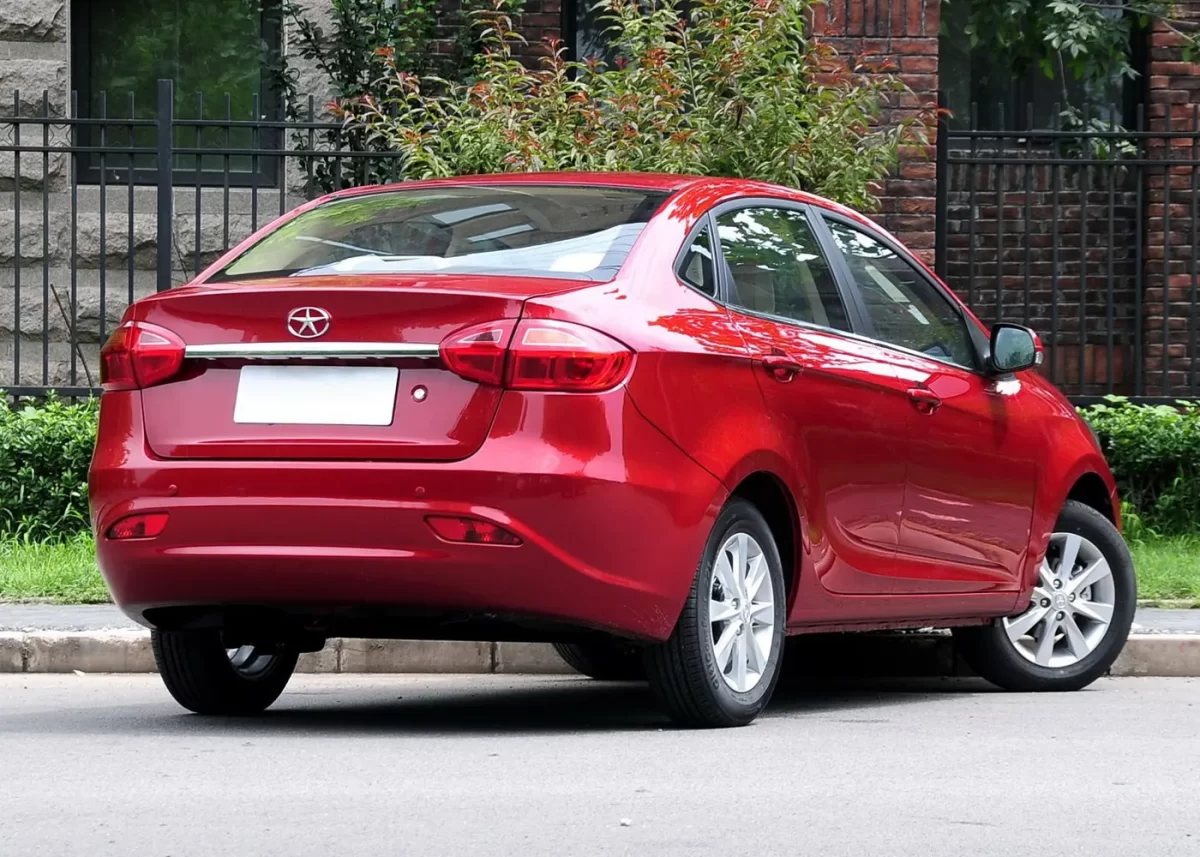 фотография J4 (Heyue A30) марки JAC фотография J4 (Heyue A30) марки JAC