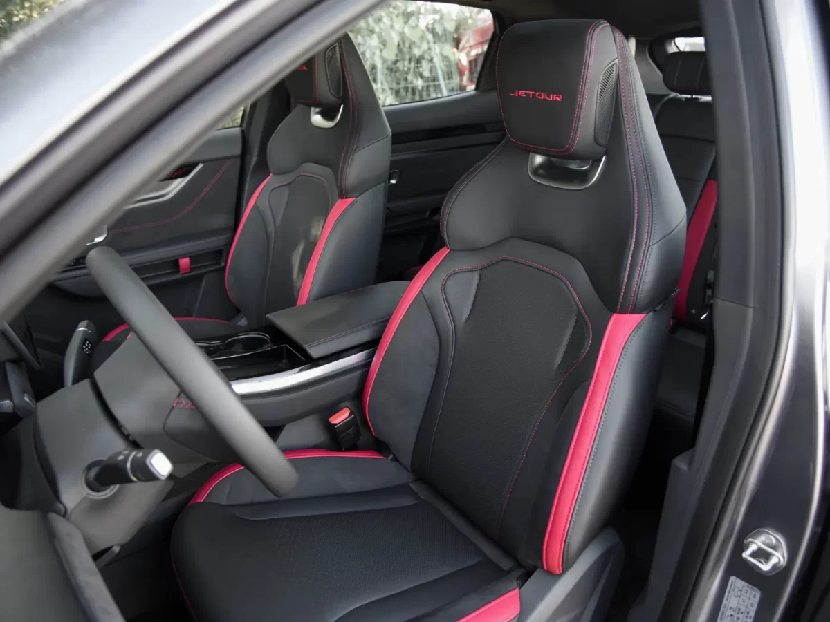 передние сидения в Dashing передние сидения в Dashing