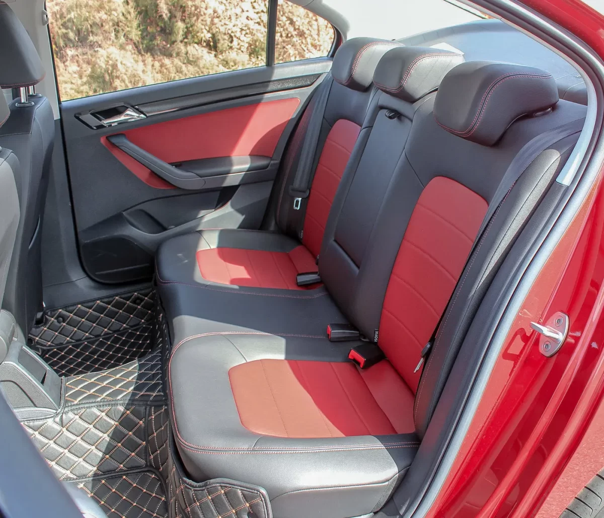 задний диван VA 3 задний диван VA 3