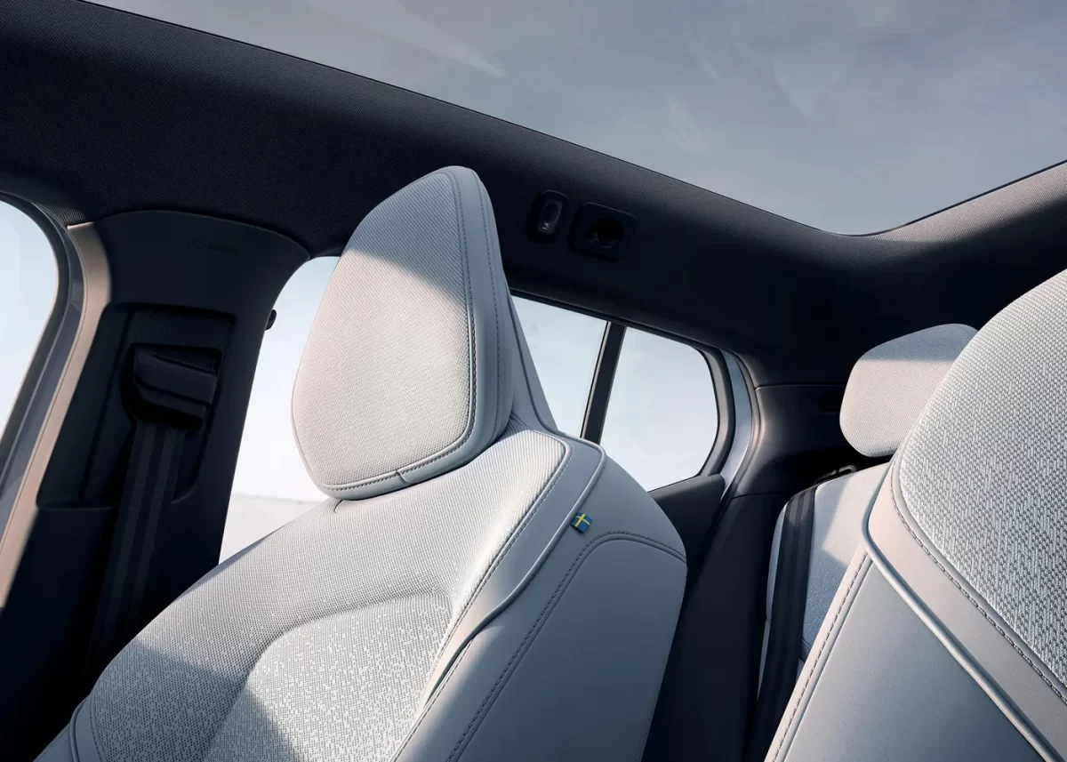 передние сиденья передние сиденья