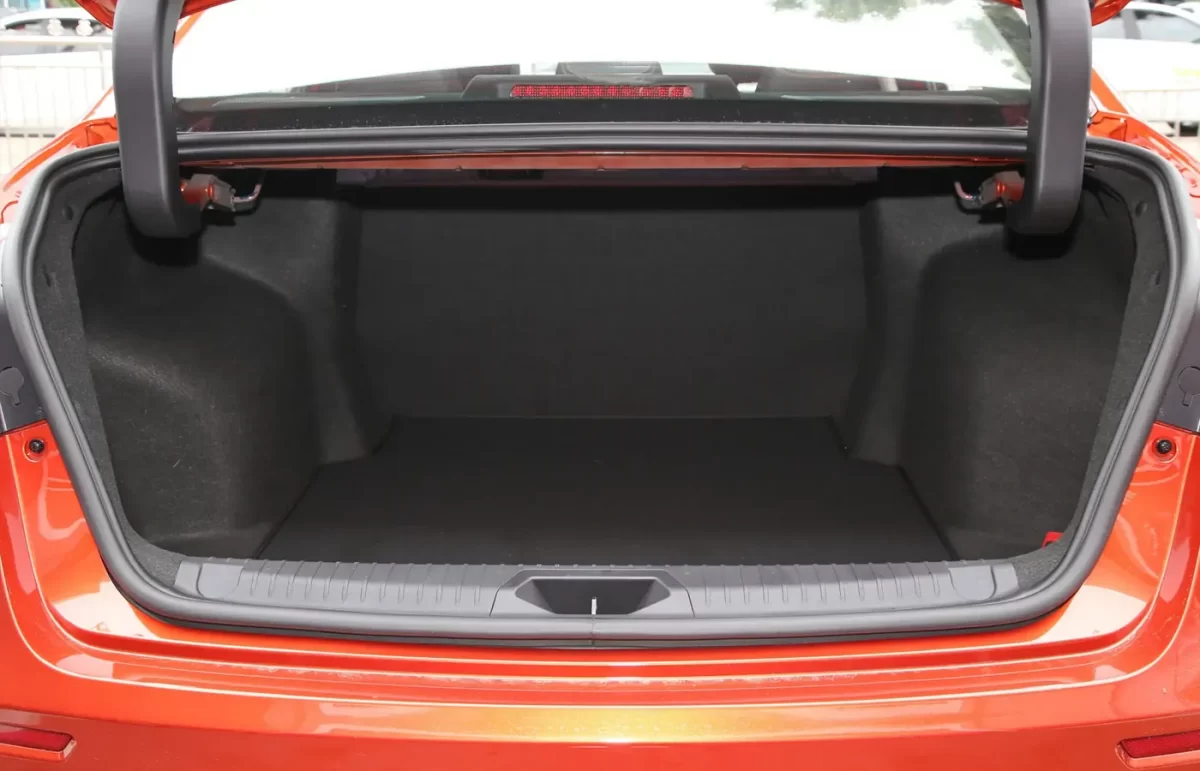 багажник седана S5 GT