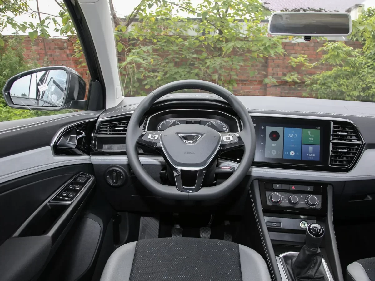 интерьер салона в Джетте VS 5 интерьер салона в Джетте VS 5