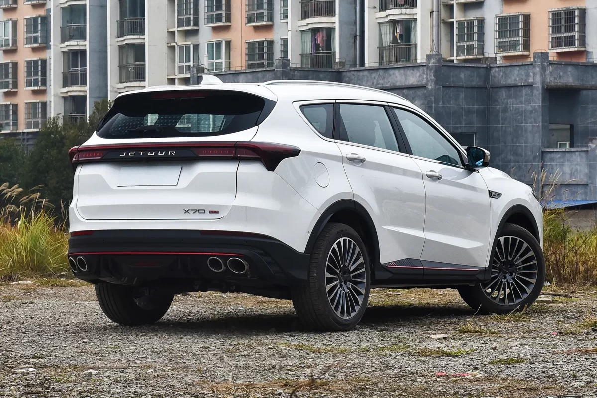 фотография X70 Plus от Jetour фотография X70 Plus от Jetour