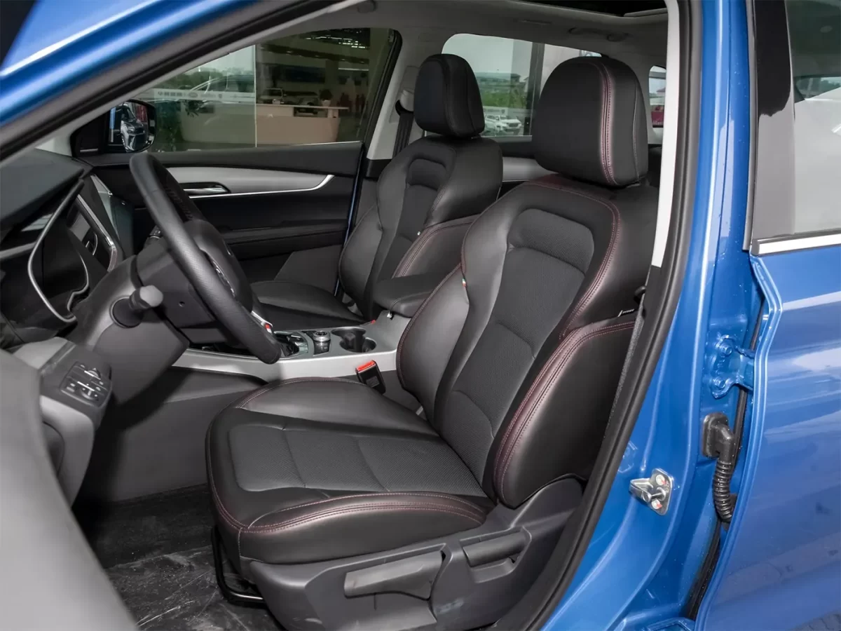 передние сиденья передние сиденья