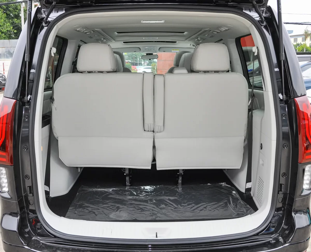 багажное отделение в М7