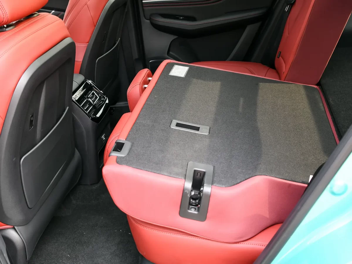 складные спинки пассажирского дивана складные спинки пассажирского дивана