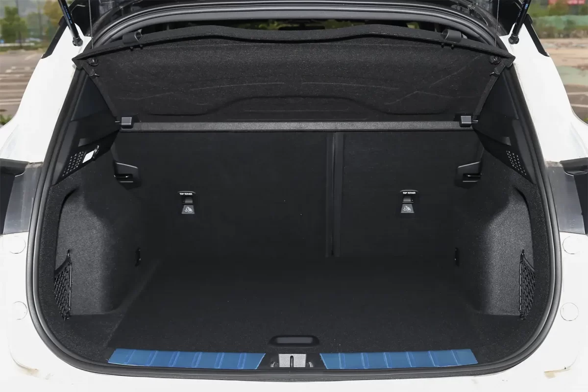 багажный отсек багажный отсек