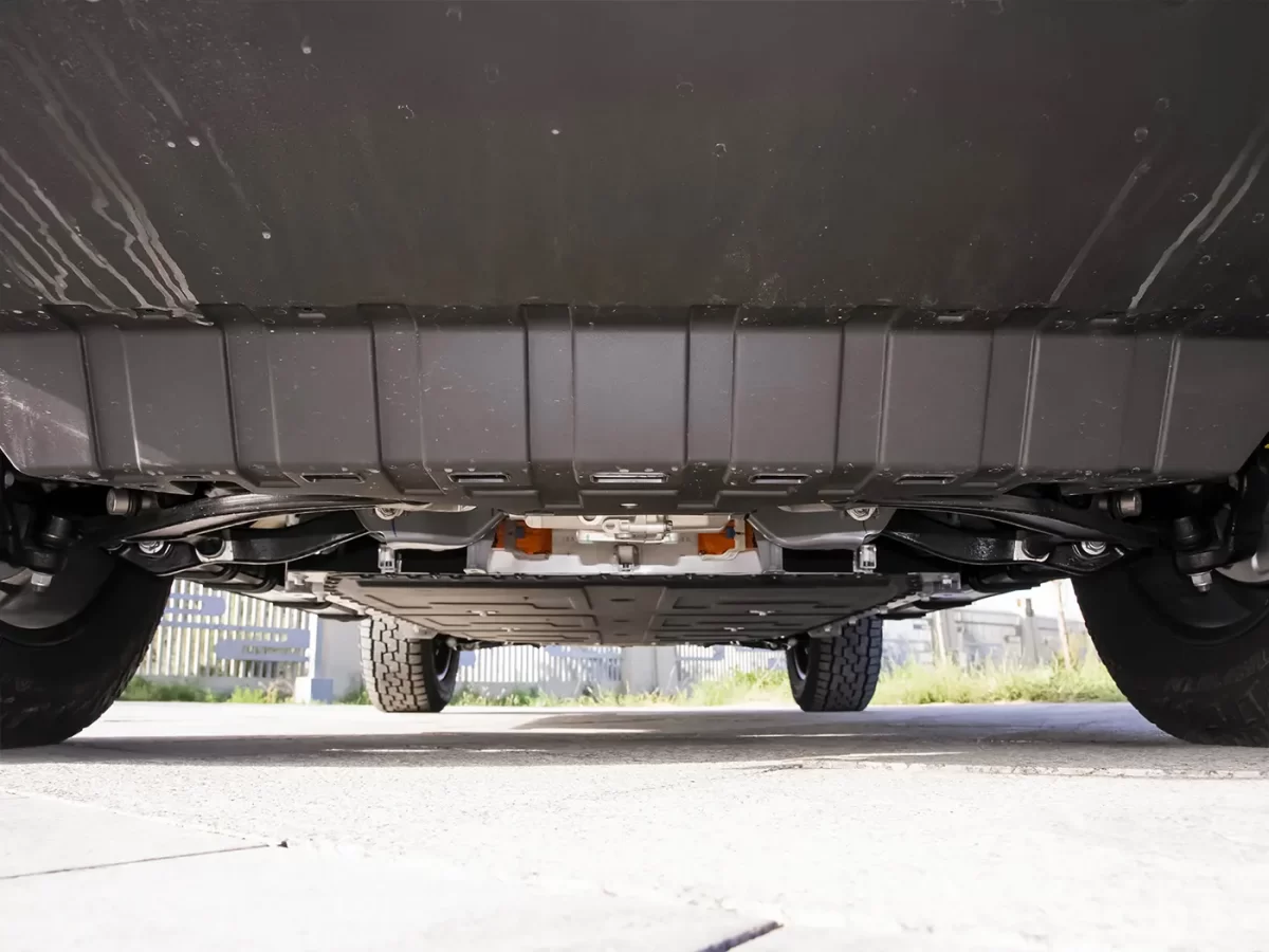 клиренс M-Hero 917 (вид сзади) клиренс M-Hero 917 (вид сзади)