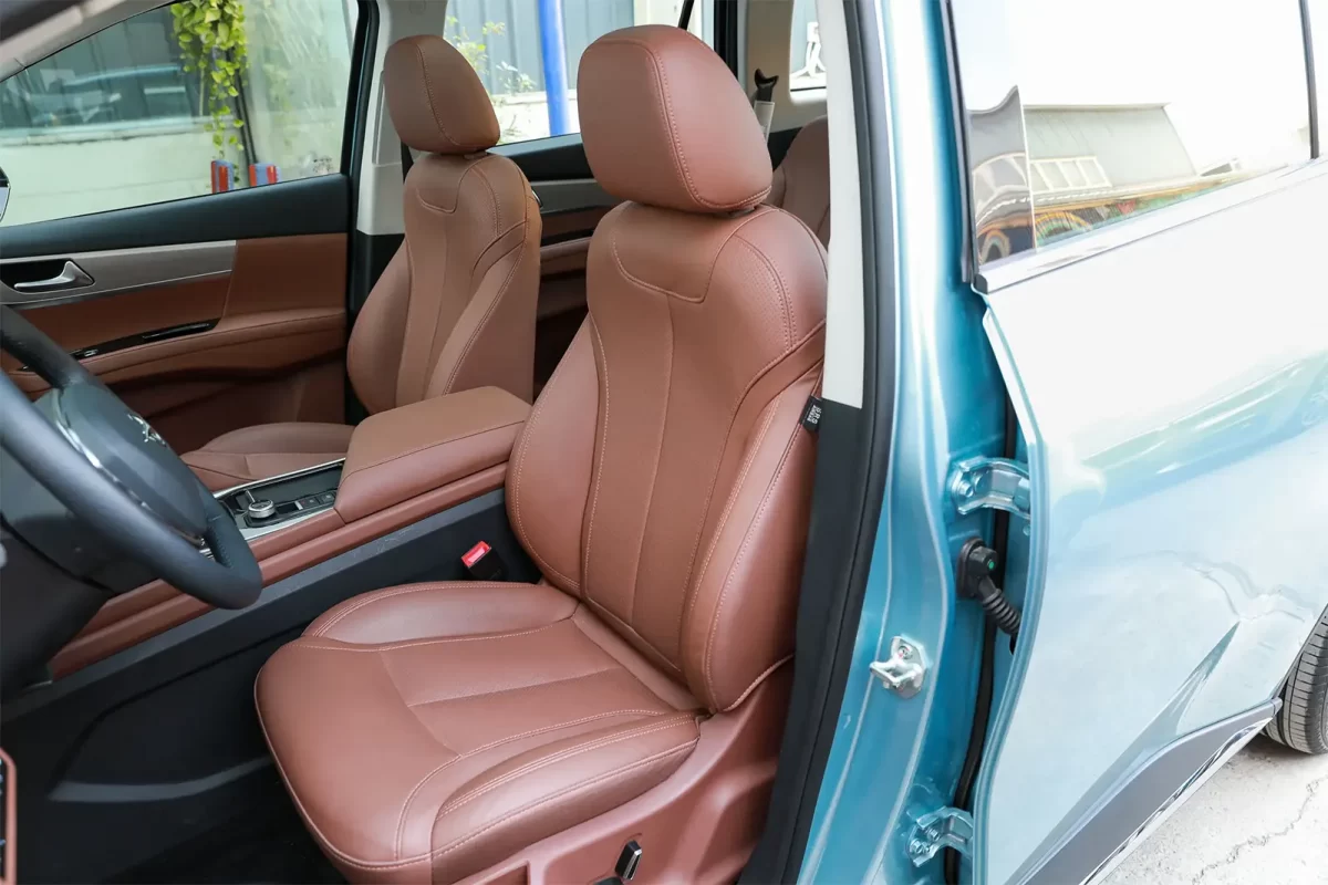 передние сиденья в Haima 7X