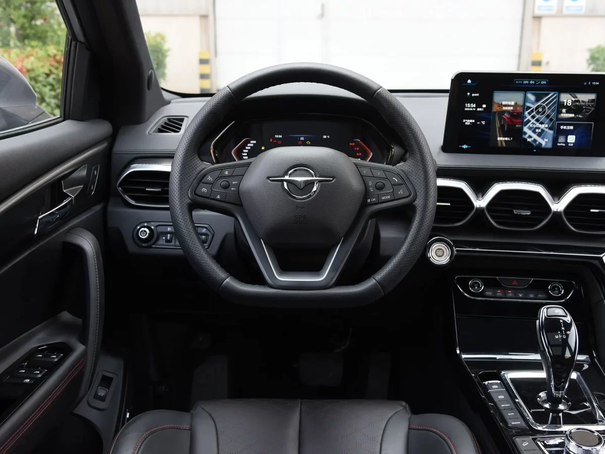 интерьер салона Haima 8S интерьер салона Haima 8S