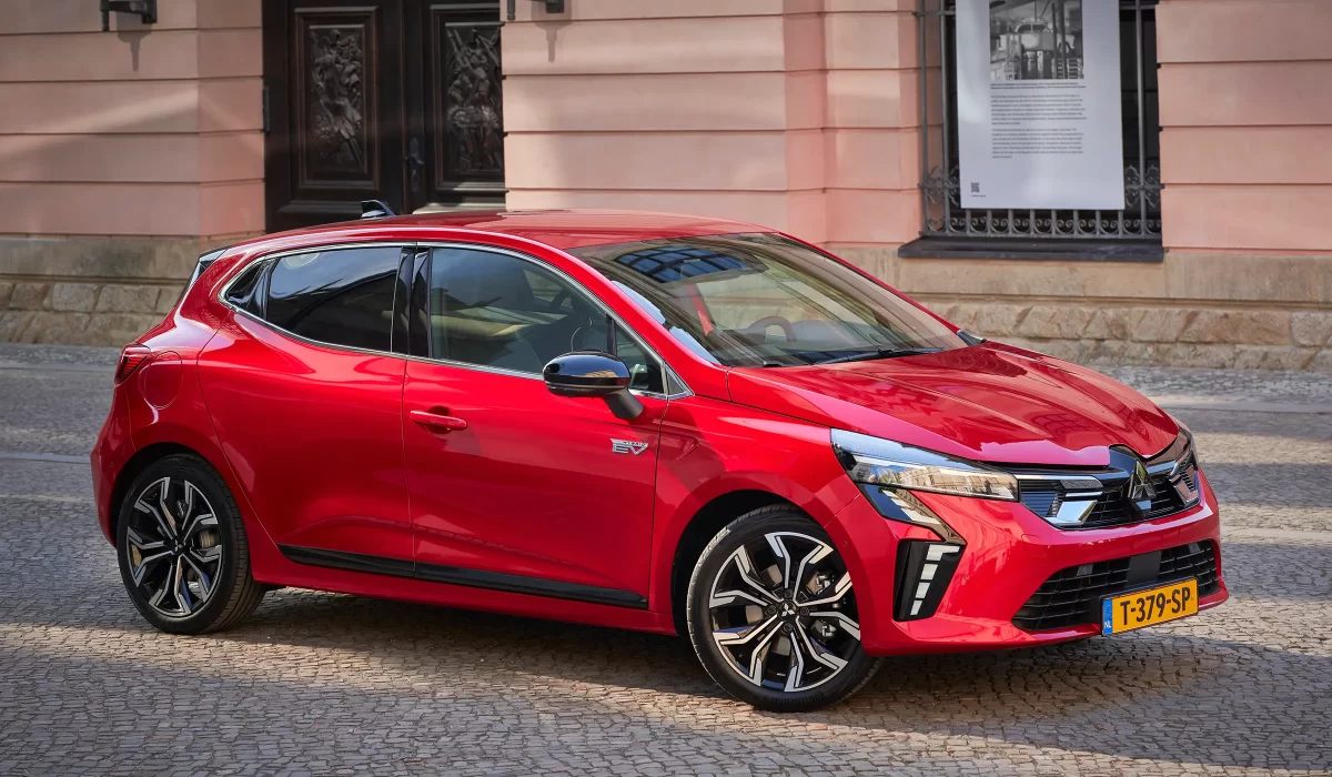 фото Кольт 7 от Митсубиси