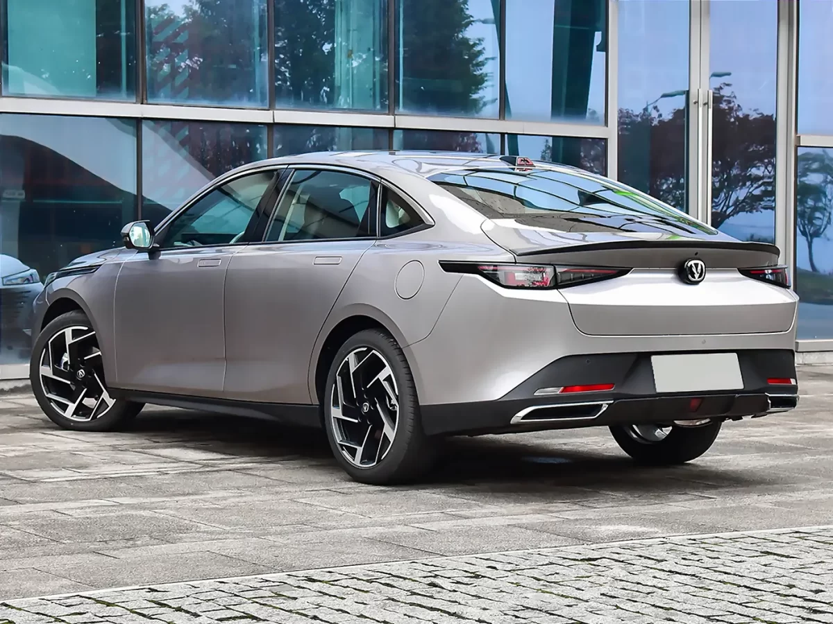 фотография Lamore марки Changan фотография Lamore марки Changan