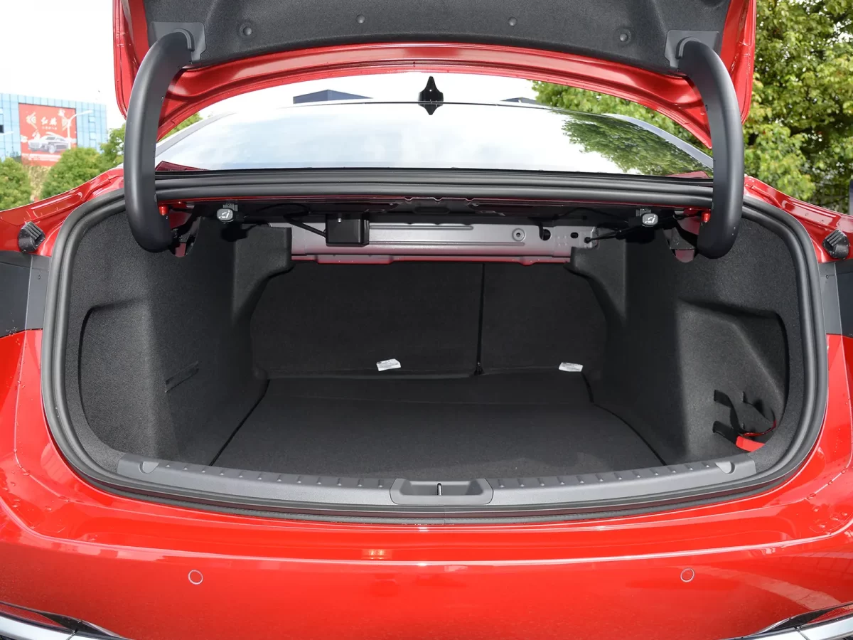 багажник в Ford Mondeo VI