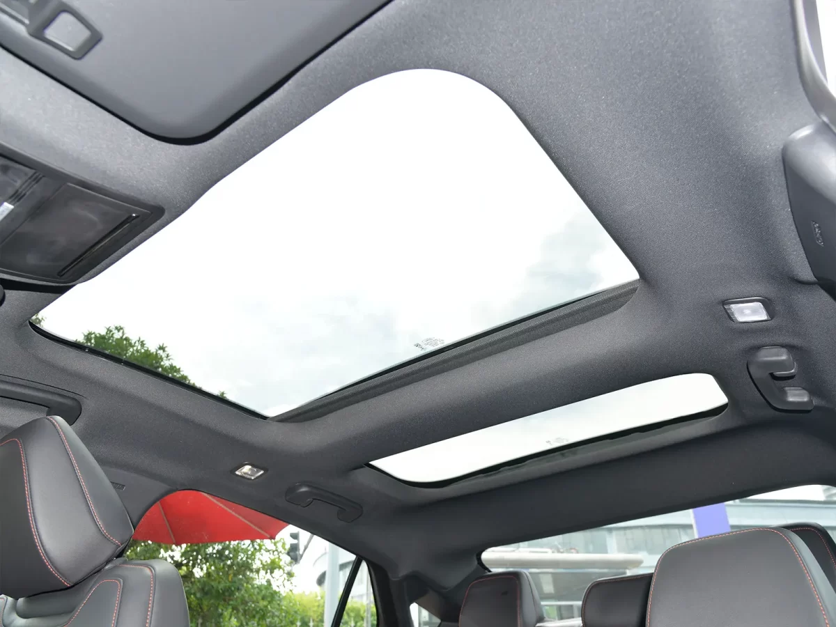 панорамная крыша Mondeo 6 2024 года