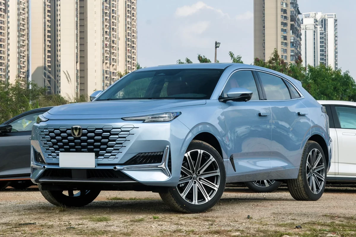 фото ЮНИ-К от Чанган фото ЮНИ-К от Чанган