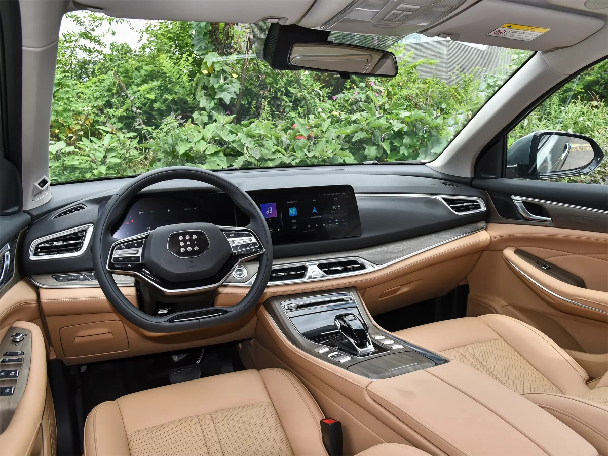 интерьер салона Evolute i-Space интерьер салона Evolute i-Space