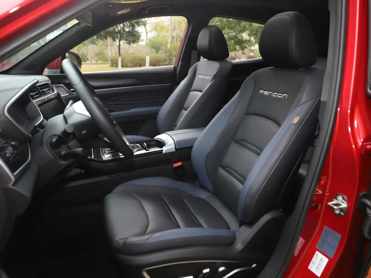 передние кресла в iX5 DongFeng передние кресла в iX5 DongFeng