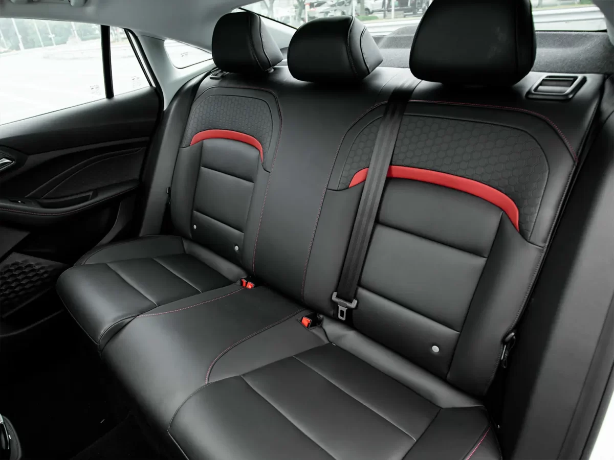 сиденья второго ряда MG5 II Sedan сиденья второго ряда MG5 II Sedan