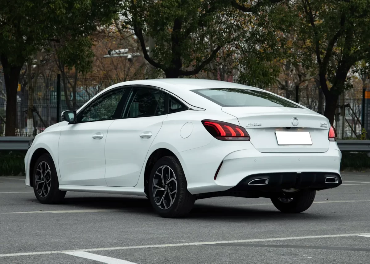 фотография MG 5 II Sedan (China) фотография MG 5 II Sedan (China)