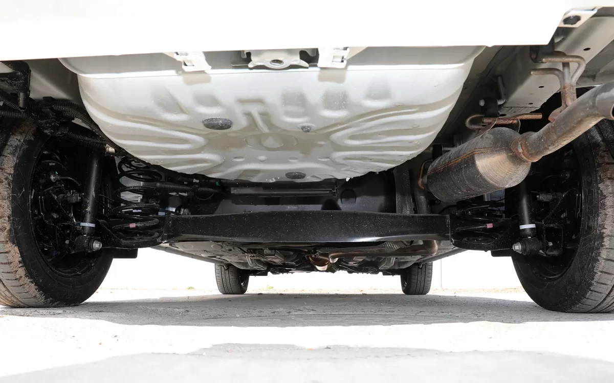 под днищем Toyota Vios III под днищем Toyota Vios III