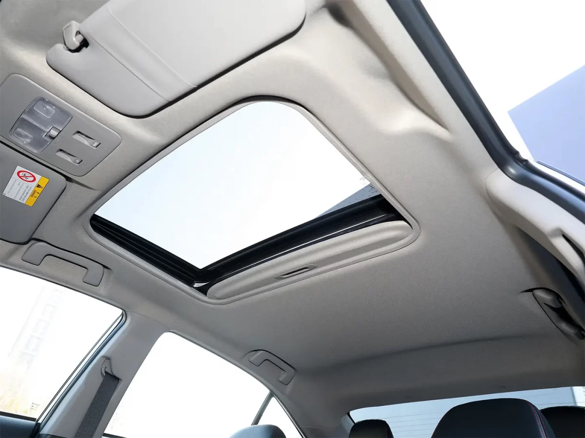 люк с электроприводом на крыше люк с электроприводом на крыше