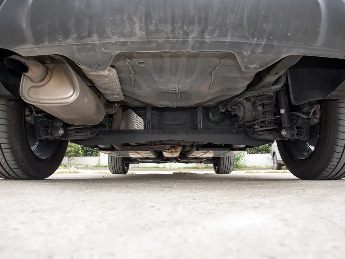 под днищем MG ZS (клиренс)