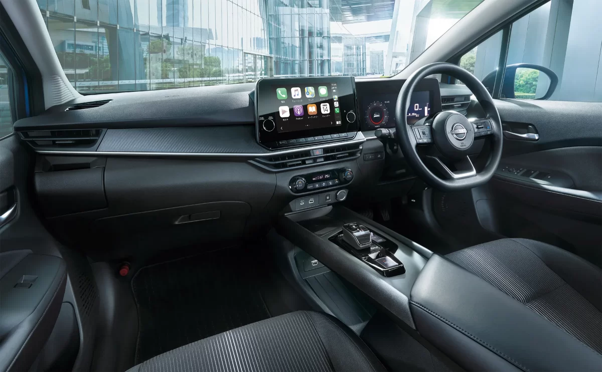 интерьер салона Nissan Note 3-го поколения интерьер салона Nissan Note 3-го поколения